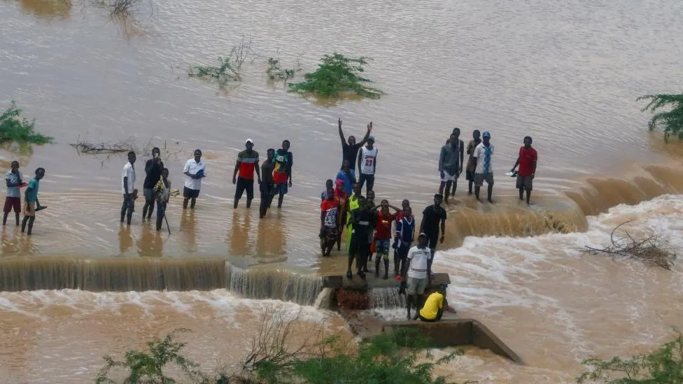 At least 120 people killed in Kenya flooding - Pluboard